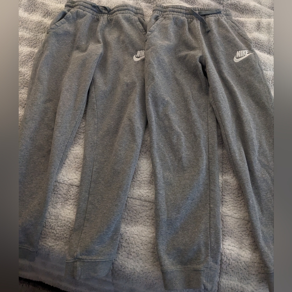 Nike Kids Heather Gray Joggers Size Large